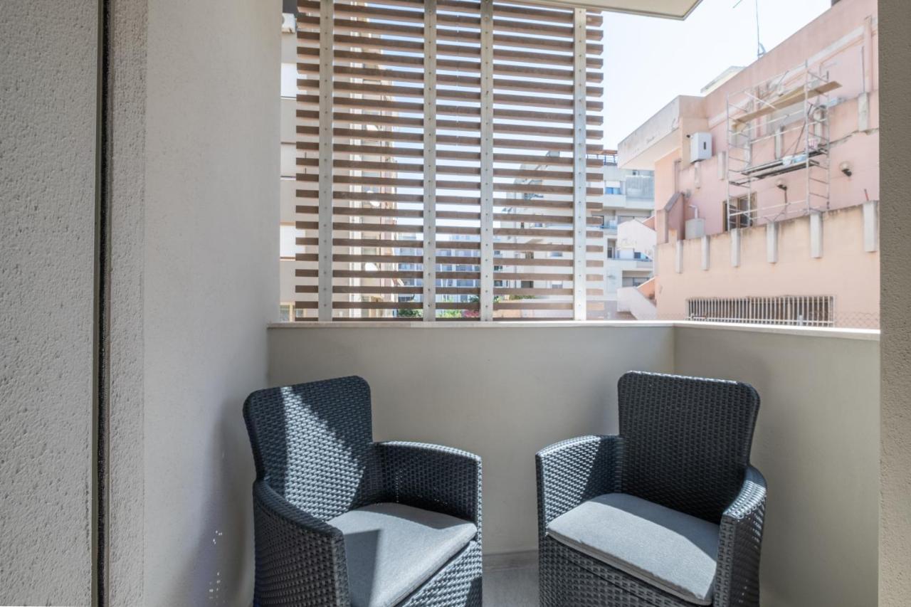 Helios Guest House Кальяри Экстерьер фото